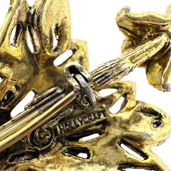 vintage Hollycraft gold & rhinestones Christmas Tree BROOCH holidays jewelry pin - Picture 8 of 8